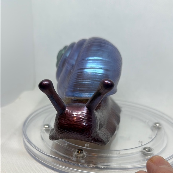 Iridescent Resin Snail Figurine - Picture 10 of 12
